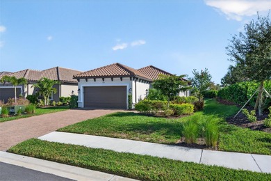 Under contract-accepting backup offers. RARE TURN-KEY on Esplanade Golf and Country at Lakewood Ranch in Florida - for sale on GolfHomes.com, golf home, golf lot