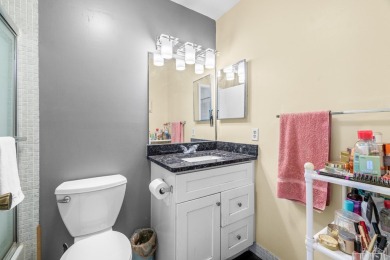 Welcome to a stunning condo in one of Kings Point's premier on Kings Point Golf -Flanders Way in Florida - for sale on GolfHomes.com, golf home, golf lot