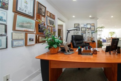 **OPEN CONCEPT, FLOOR TO CEILING PANTRY, PLANTATION SHUTTERS on Sandpiper Golf Club in Florida - for sale on GolfHomes.com, golf home, golf lot