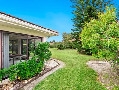 The best of both worlds, the ease of maintenance-free living on The Meadows Golf and Country Club in Florida - for sale on GolfHomes.com, golf home, golf lot