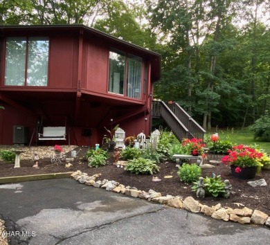 Looking for a place to escape too or permanent residence this on Bedford Springs Golf Course in Pennsylvania - for sale on GolfHomes.com, golf home, golf lot