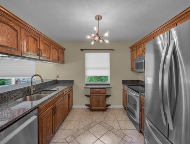 Charming 2-Bedroom Home in Hobe Sound's Premier 55+ on Eagle Wood Golf Course in Florida - for sale on GolfHomes.com, golf home, golf lot