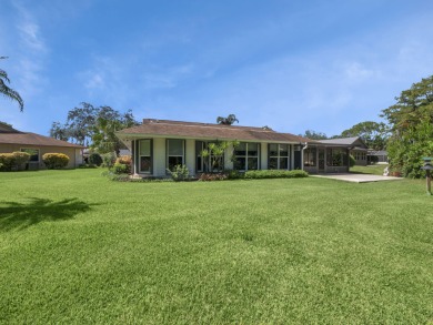 Charming 2-Bedroom Home in Hobe Sound's Premier 55+ on Eagle Wood Golf Course in Florida - for sale on GolfHomes.com, golf home, golf lot