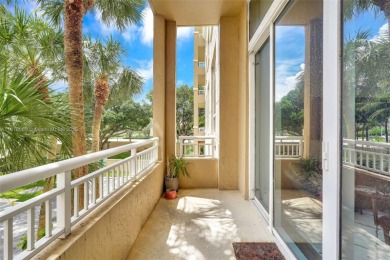 Spacious 2 bed / 2 bath condo in the heart of Aventura! Bright on Turnberry Isle Resort and Club in Florida - for sale on GolfHomes.com, golf home, golf lot