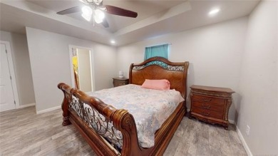 **Move in ready home looking for a new family** Check out this 3 on Oak Hills Country Club in Oklahoma - for sale on GolfHomes.com, golf home, golf lot