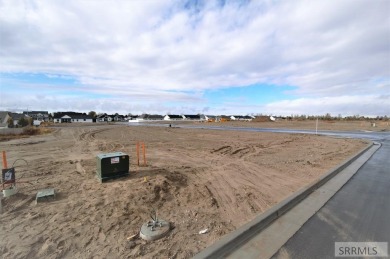 Wonderful ready to build lot in upcoming & desirable Fairway on Sage Lakes Municipal Golf Course in Idaho - for sale on GolfHomes.com, golf home, golf lot