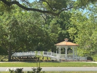 Now is the time to BUY this Turnkey Villa!  Fully furnished on On Top of the World Golf Course in Florida - for sale on GolfHomes.com, golf home, golf lot