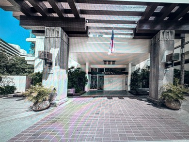 Beautiful Waikiki and Ala Moana Shopping center is located in on Ala Wai Golf Course in Hawaii - for sale on GolfHomes.com, golf home, golf lot