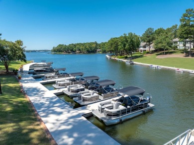 Enjoy lakefront living in this beautifully renovated condo in on Reynolds Lake Oconee - The Oconee in Georgia - for sale on GolfHomes.com, golf home, golf lot