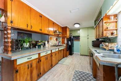 ROOM for all your TOYS!!!Situated on two lots 150x156 it is .54 on Saint Josephs Bay Country Club in Florida - for sale on GolfHomes.com, golf home, golf lot