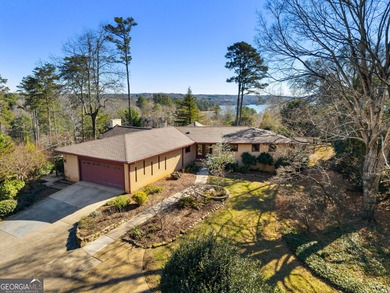 Move-in ready and completely renovated, this 3-bedroom, 2-bath on Chattahoochee Golf Course in Georgia - for sale on GolfHomes.com, golf home, golf lot
