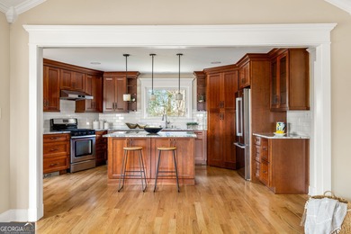 Move-in ready and completely renovated, this 3-bedroom, 2-bath on Chattahoochee Golf Course in Georgia - for sale on GolfHomes.com, golf home, golf lot