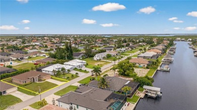 LOCATION, LOCATION, LOCATION! This beautiful 4-bedroom on Palmetto-Pine Country Club in Florida - for sale on GolfHomes.com, golf home, golf lot