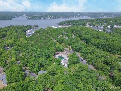 Welcome to this beautifully updated and move-in-ready home on The Oaks Golf Course in Missouri - for sale on GolfHomes.com, golf home, golf lot