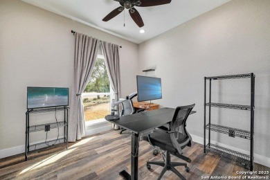 Welcome to this stunning custom-built home in the sought-after on Vaaler Creek Golf Club in Texas - for sale on GolfHomes.com, golf home, golf lot