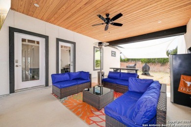 Welcome to this stunning custom-built home in the sought-after on Vaaler Creek Golf Club in Texas - for sale on GolfHomes.com, golf home, golf lot
