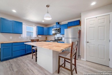 Welcome to this stunning custom-built home in the sought-after on Vaaler Creek Golf Club in Texas - for sale on GolfHomes.com, golf home, golf lot