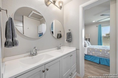 Welcome to this stunning custom-built home in the sought-after on Vaaler Creek Golf Club in Texas - for sale on GolfHomes.com, golf home, golf lot
