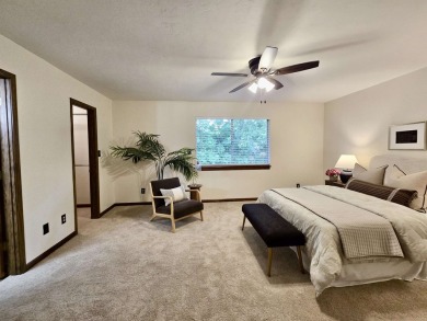 Looking for easy living in a central location with convenience on Hilaman Park Golf Course in Florida - for sale on GolfHomes.com, golf home, golf lot