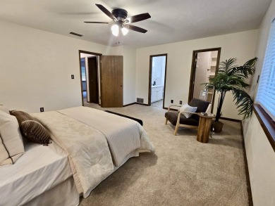 Looking for easy living in a central location with convenience on Hilaman Park Golf Course in Florida - for sale on GolfHomes.com, golf home, golf lot