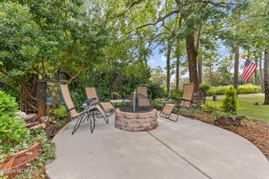 Location! Location! Location!
Spanish moss hanging from on Lockwood Folly Country Club in North Carolina - for sale on GolfHomes.com, golf home, golf lot