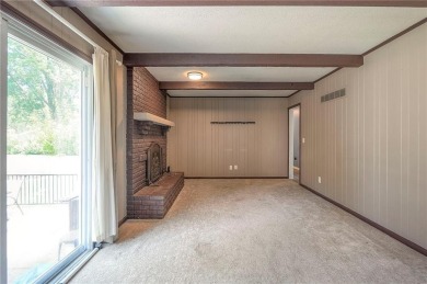 Large raised ranch in desirable Fairway Hills...Newer interior on Royal Meadows Golf Course in Missouri - for sale on GolfHomes.com, golf home, golf lot