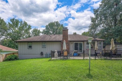 Large raised ranch in desirable Fairway Hills...Newer interior on Royal Meadows Golf Course in Missouri - for sale on GolfHomes.com, golf home, golf lot