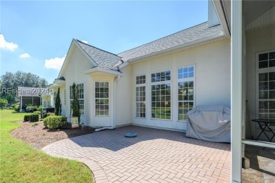 Turn key home! Just move right in! Clean as a whistle! One owner on Crescent Pointe Golf Club in South Carolina - for sale on GolfHomes.com, golf home, golf lot