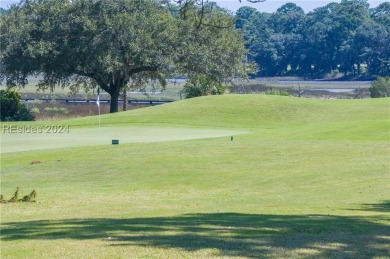 Turn key home! Just move right in! Clean as a whistle! One owner on Crescent Pointe Golf Club in South Carolina - for sale on GolfHomes.com, golf home, golf lot