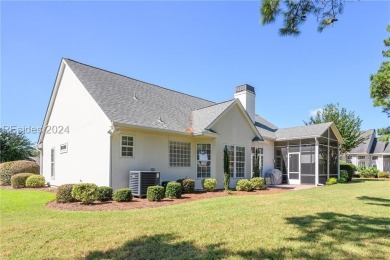 Turn key home! Just move right in! Clean as a whistle! One owner on Crescent Pointe Golf Club in South Carolina - for sale on GolfHomes.com, golf home, golf lot