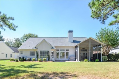 Turn key home! Just move right in! Clean as a whistle! One owner on Crescent Pointe Golf Club in South Carolina - for sale on GolfHomes.com, golf home, golf lot