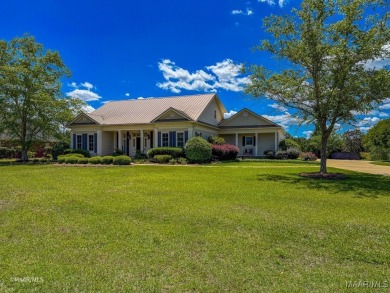 Gorgeous HAVEN! Only a 3-minute cart ride to the Golf Course & on Pineview Country Club in Alabama - for sale on GolfHomes.com, golf home, golf lot