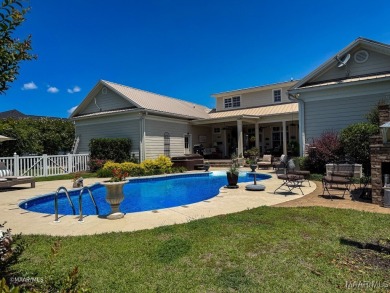 Gorgeous HAVEN! Only a 3-minute cart ride to the Golf Course & on Pineview Country Club in Alabama - for sale on GolfHomes.com, golf home, golf lot