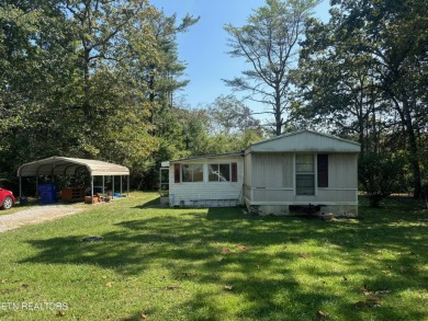 MOTIVATED SELLER! Priced to sell and great location!  Two on Lake Tansi Village Country Club in Tennessee - for sale on GolfHomes.com, golf home, golf lot