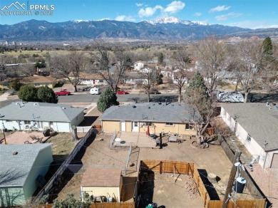 Beautifully Updated Ranch Home * Stucco Exterior * Fresh Paint on Patty Jewett Golf Course in Colorado - for sale on GolfHomes.com, golf home, golf lot
