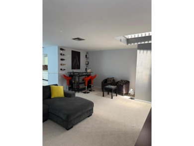 (LOW,LOW,LOW HOA and FHA Approved ) Seller is relocating out of on Inverrary Country Club in Florida - for sale on GolfHomes.com, golf home, golf lot