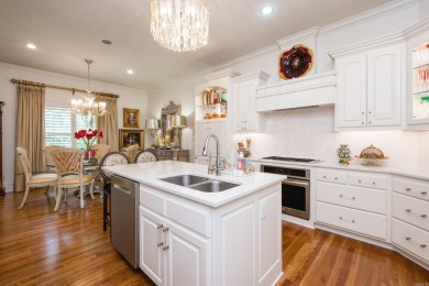Beautiful home in the desirable gated neighborhood, The OAKS in on Chenal Country Club - Bear Den Mountain in Arkansas - for sale on GolfHomes.com, golf home, golf lot