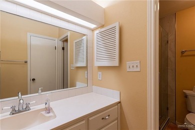 Welcome to comfortable living in the gated 55+ community of on Alamo Country Club in Texas - for sale on GolfHomes.com, golf home, golf lot