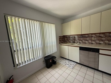 (LOW,LOW,LOW HOA and FHA Approved ) Seller is relocating out of on Inverrary Country Club in Florida - for sale on GolfHomes.com, golf home, golf lot
