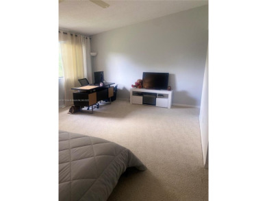(LOW,LOW,LOW HOA and FHA Approved ) Seller is relocating out of on Inverrary Country Club in Florida - for sale on GolfHomes.com, golf home, golf lot