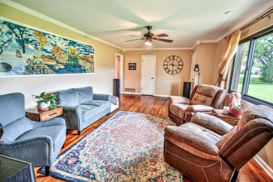 Here is your chance...3 bedroom 2 bathroom single-story home on Glen Eagle Golf Course in Tennessee - for sale on GolfHomes.com, golf home, golf lot