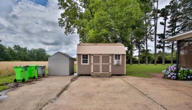 Here is your chance...3 bedroom 2 bathroom single-story home on Glen Eagle Golf Course in Tennessee - for sale on GolfHomes.com, golf home, golf lot