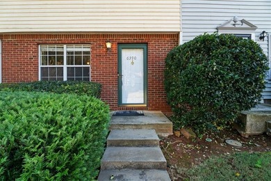 WELCOME HOME!! Luxury ELEGANCE MEETS EXCEPTIONAL VALUE in this on Heritage Golf Links in Georgia - for sale on GolfHomes.com, golf home, golf lot