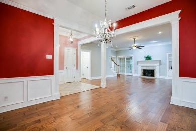 Welcome to luxury living in this stunning 3147 sq ft , 5 Bdrm, 3 on Bentwood Country Club in Texas - for sale on GolfHomes.com, golf home, golf lot
