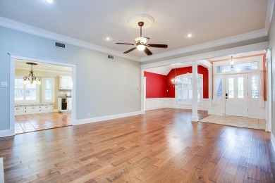 Welcome to luxury living in this stunning 3147 sq ft , 5 Bdrm, 3 on Bentwood Country Club in Texas - for sale on GolfHomes.com, golf home, golf lot
