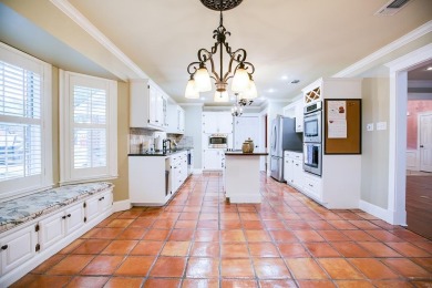 Welcome to luxury living in this stunning 3147 sq ft , 5 Bdrm, 3 on Bentwood Country Club in Texas - for sale on GolfHomes.com, golf home, golf lot