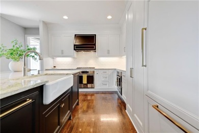 Welcome to this exquisite 1.5-story residence in the prestigious on Loch Lloyd Country Club in Missouri - for sale on GolfHomes.com, golf home, golf lot