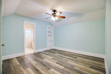 Welcome to luxury living in this stunning 3147 sq ft , 5 Bdrm, 3 on Bentwood Country Club in Texas - for sale on GolfHomes.com, golf home, golf lot