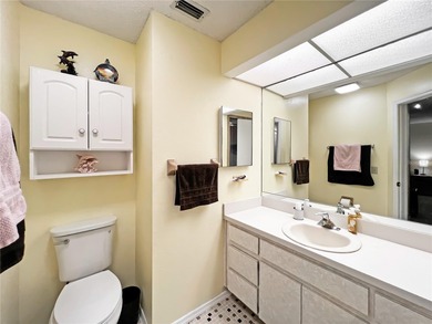 Welcome to easy Florida living in the sought-after golf on Heather Golf and Country Club in Florida - for sale on GolfHomes.com, golf home, golf lot