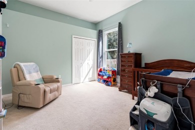 Spacious 5-Bedroom + Den in Heritage Isles Golf  Country Club!
 on Heritage Isles Golf and Country Club in Florida - for sale on GolfHomes.com, golf home, golf lot